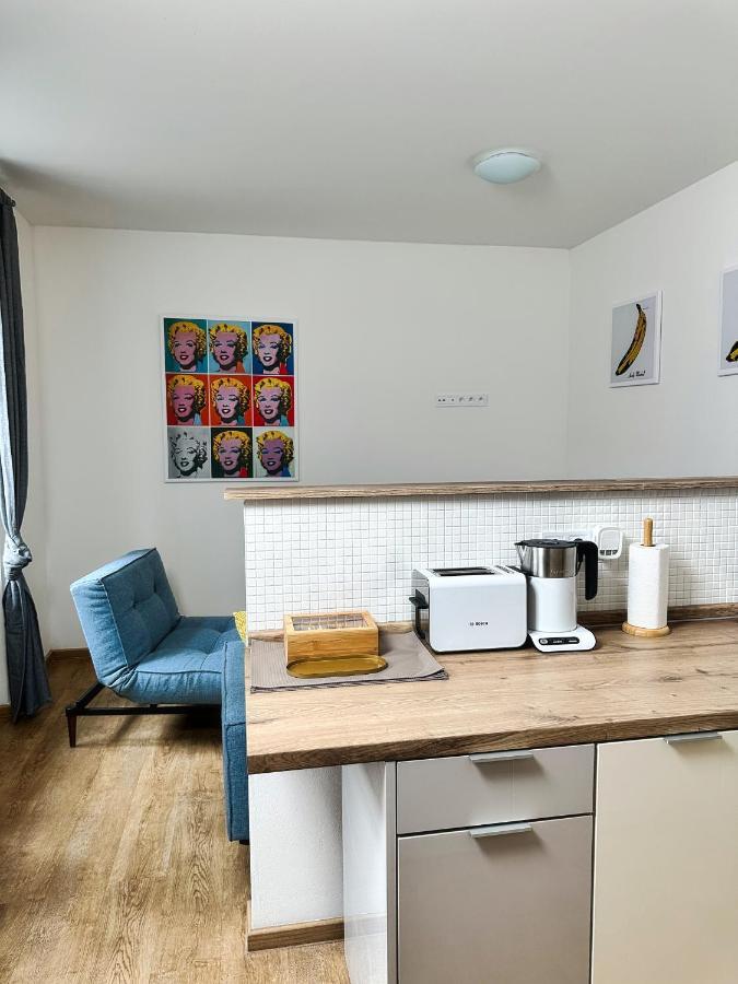 Gallery Apartments Liberec Esterno foto