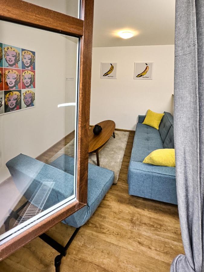 Gallery Apartments Liberec Esterno foto