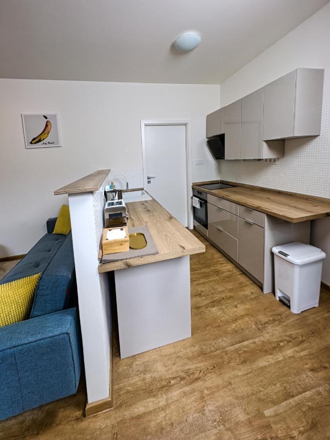 Gallery Apartments Liberec Esterno foto