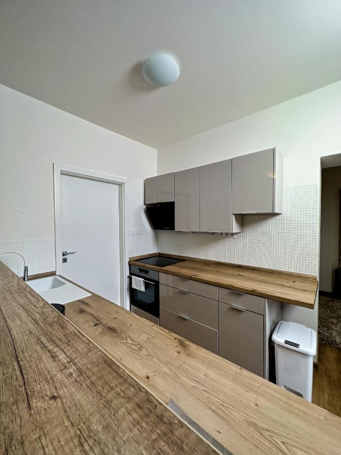 Gallery Apartments Liberec Esterno foto
