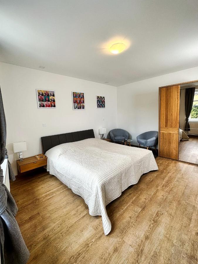 Gallery Apartments Liberec Esterno foto