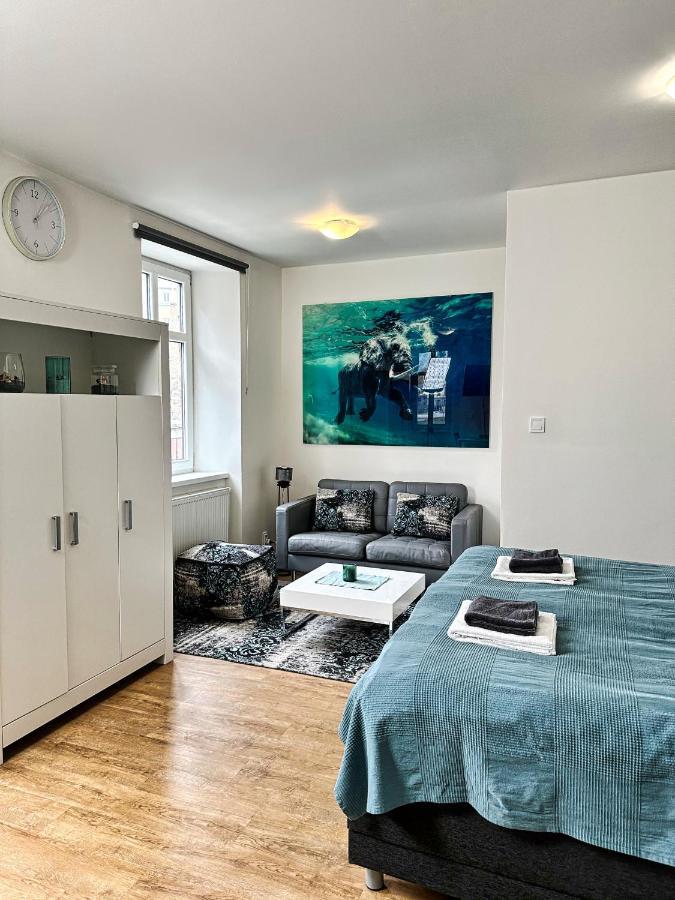 Gallery Apartments Liberec Esterno foto
