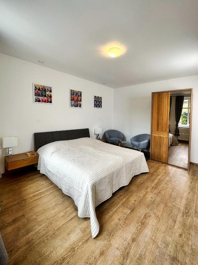 Gallery Apartments Liberec Esterno foto