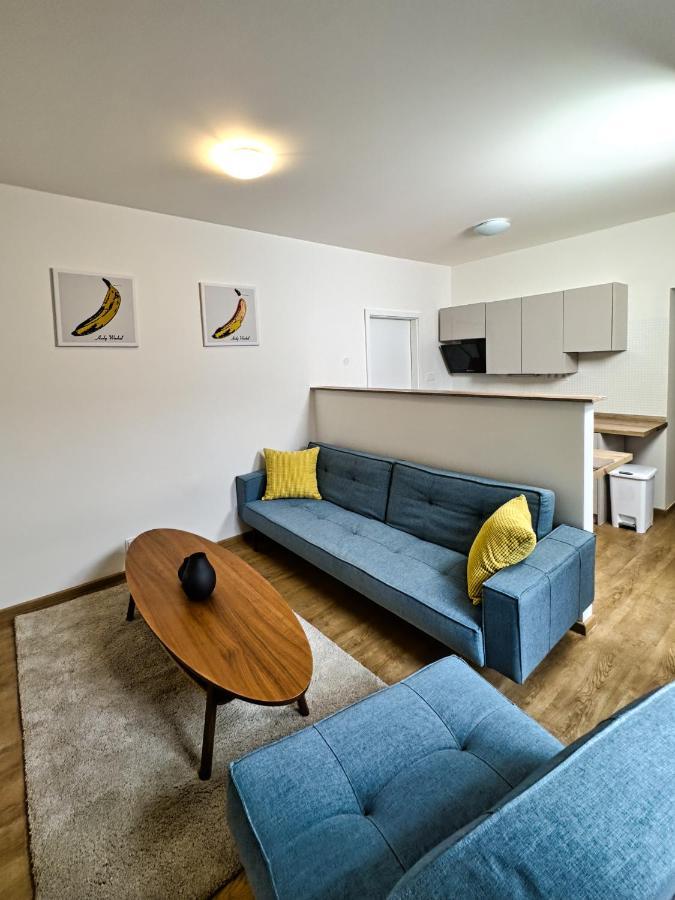 Gallery Apartments Liberec Esterno foto