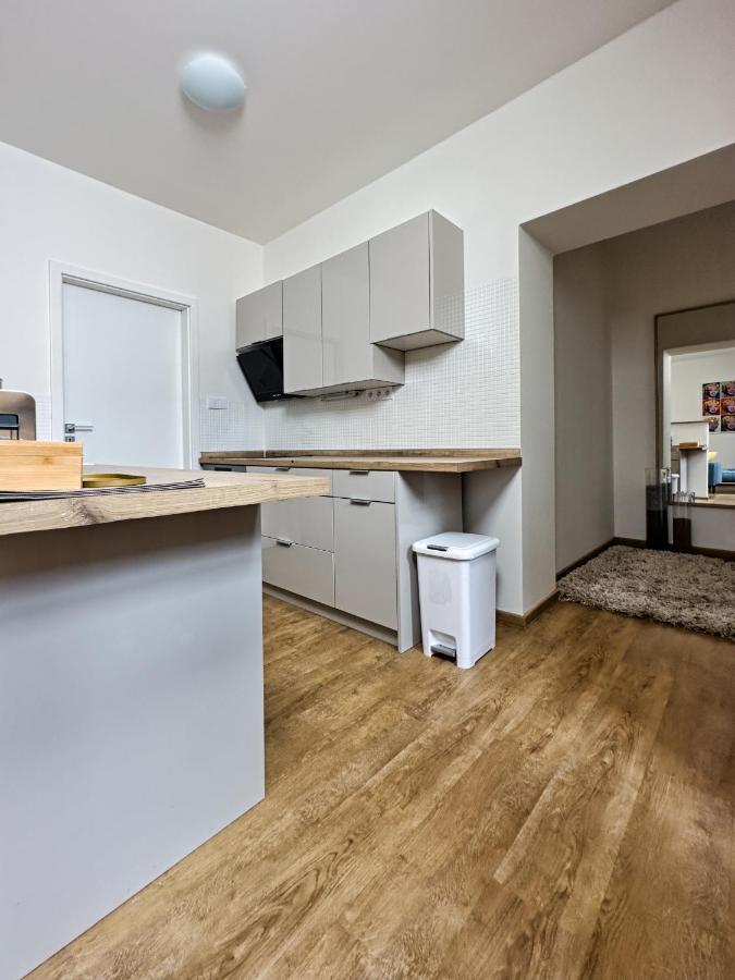 Gallery Apartments Liberec Esterno foto