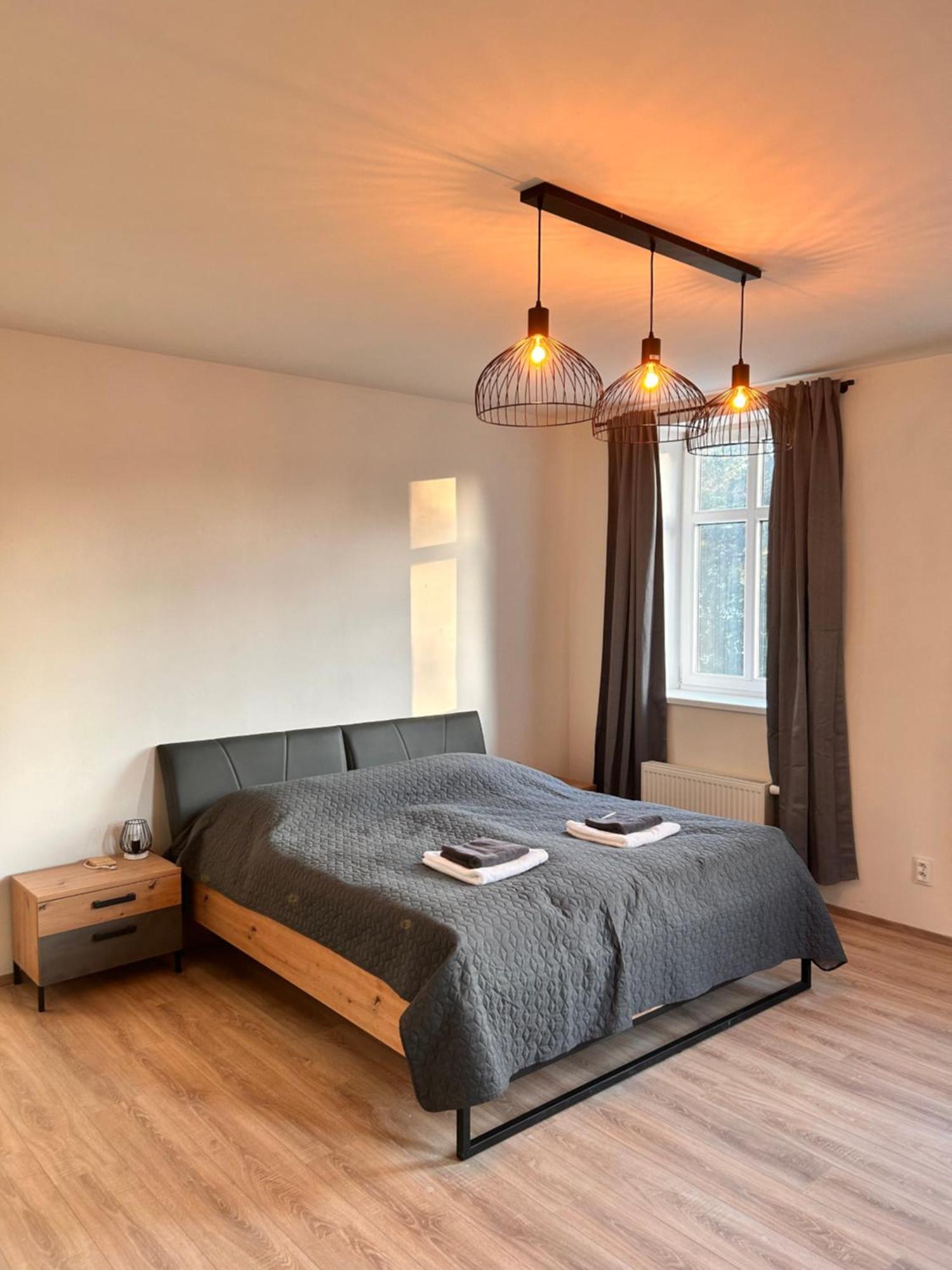 Gallery Apartments Liberec Esterno foto