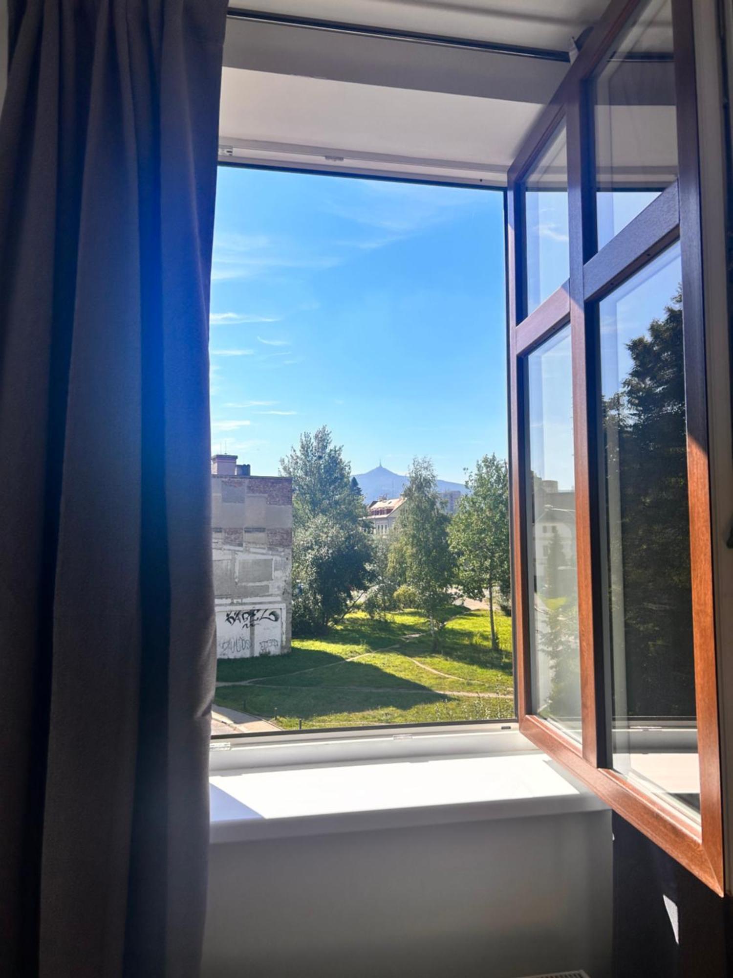 Gallery Apartments Liberec Esterno foto